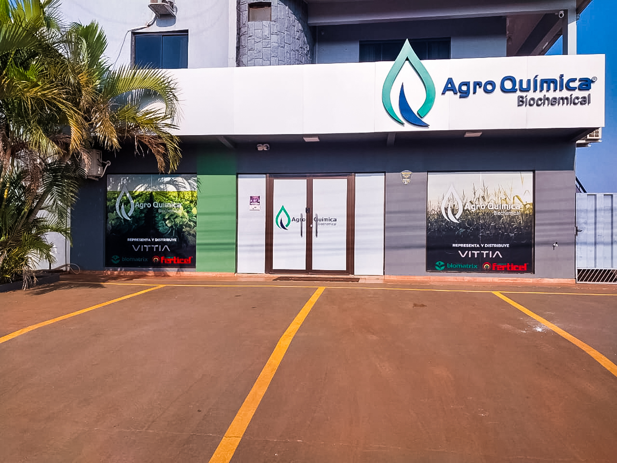 Fachada da Sucursal Troncal 4 Agro Química